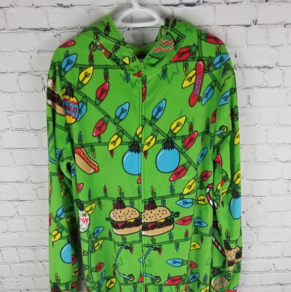 HAPPY HOLIDAYS | Christmas lights burgers pajamas - Picture 2 of 8